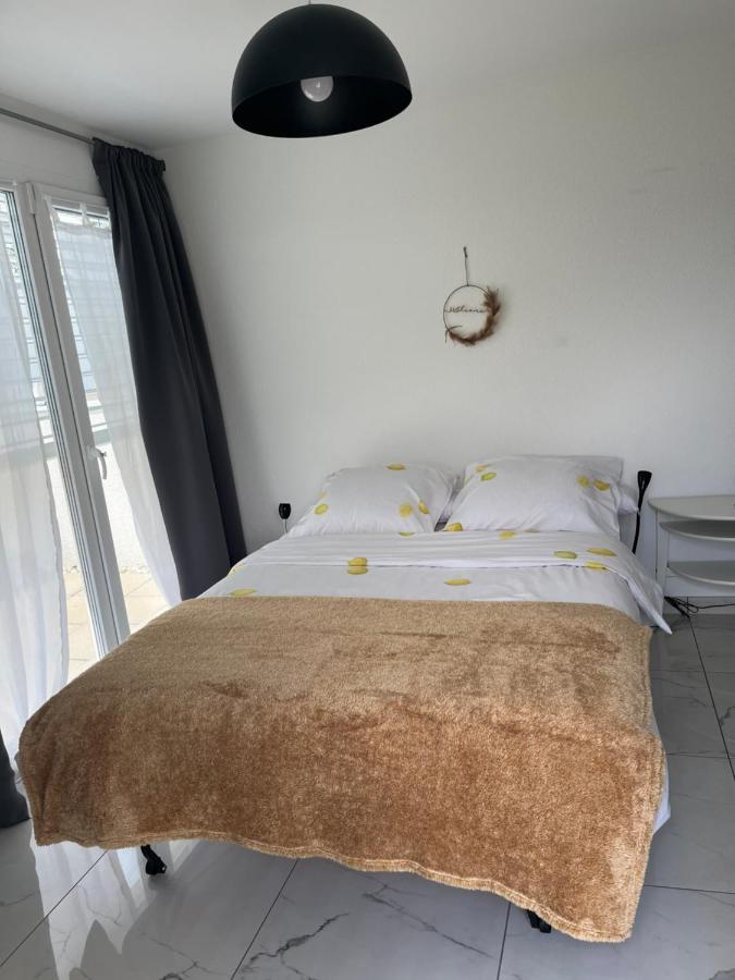 Apartamento Au Bord De L'Eau Orpund Exterior foto